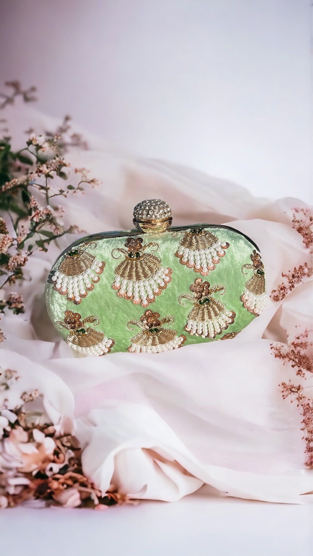Daisy Velvet Clutch Bag