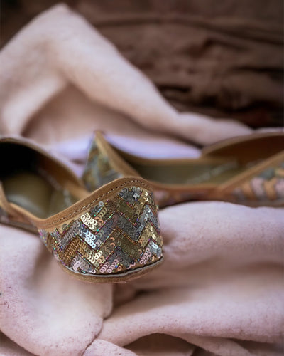 Moonlight Gold and Silver Sequin Jutti